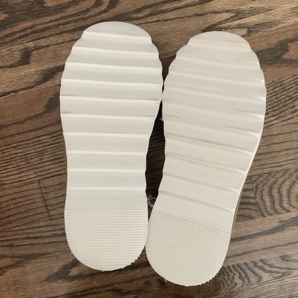 Anthropologie Maeve Green Puffy Platform Slippers - Picture 9 of 9